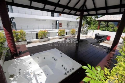 Condominio de 2 dormitorios en Phuket, Tailandia № 66992 - foto 8