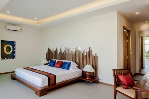 Casa de 3 dormitorios en Phuket, Tailandia № 66989 - foto 7