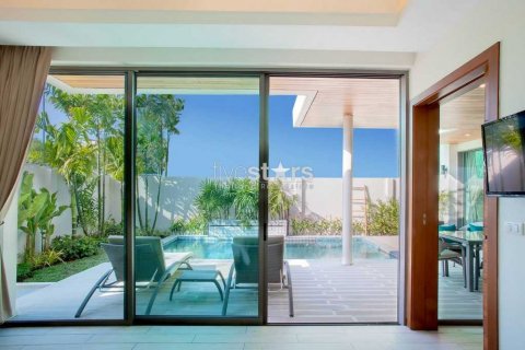 Casa de 3 dormitorios en Phuket, Tailandia № 66989 - foto 2