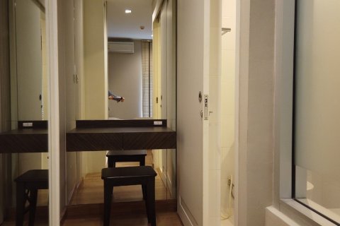 Condominio de 1 dormitorio en Bangkok, Tailandia № 65747 - foto 6