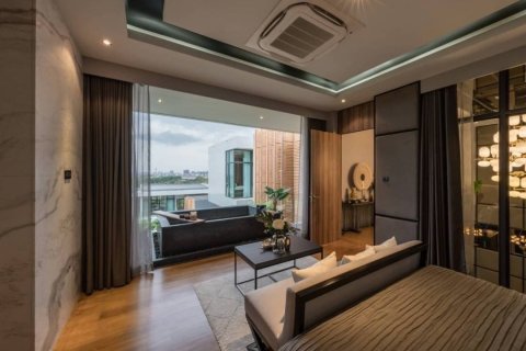 Chalet de 4 dormitorios en Pattaya, Tailandia № 133933 - foto 6