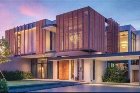 Chalet de 4 dormitorios en Pattaya, Tailandia № 133933 - foto 11