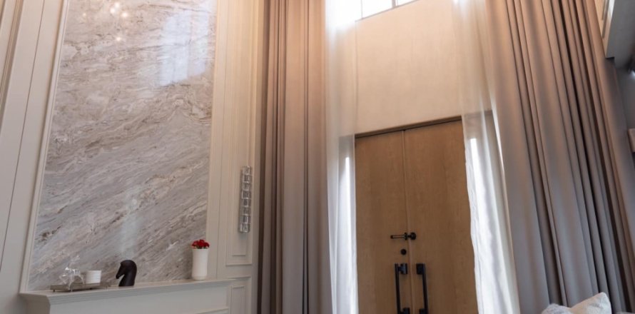 Condominio de 4 dormitorios en Bang Phli Yai, Tailandia № 133927