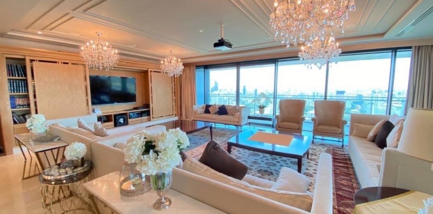 Condominio de 3 dormitorios en Bang Rak, Bangkok, Tailandia № 133931