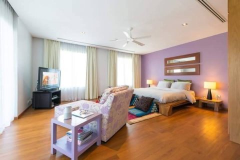 Condominio de 4 dormitorios en Phuket, Tailandia № 133928 - foto 6