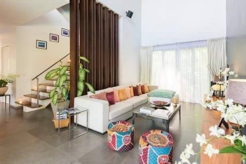 Condominio de 4 dormitorios en Phuket, Tailandia № 133928 - foto 4