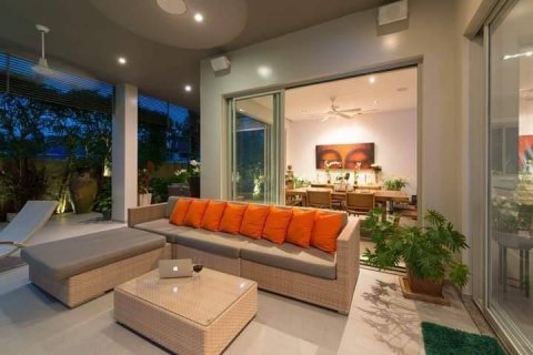 Condominio de 4 dormitorios en Phuket, Tailandia № 133928 - foto 3
