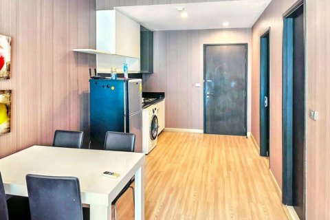 Condominio de 2 dormitorios en Bangkok, Tailandia № 120420 - foto 3