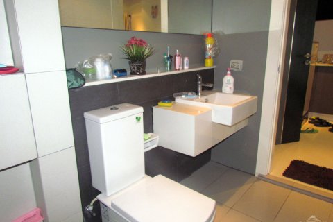 Estudio en el condominio en Jomtien Beach, Pattaya, Tailandia № 204468 - foto 2