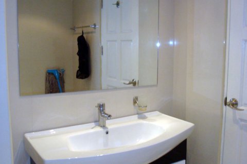 Estudio en el condominio en Pattaya, Tailandia № 204469 - foto 2