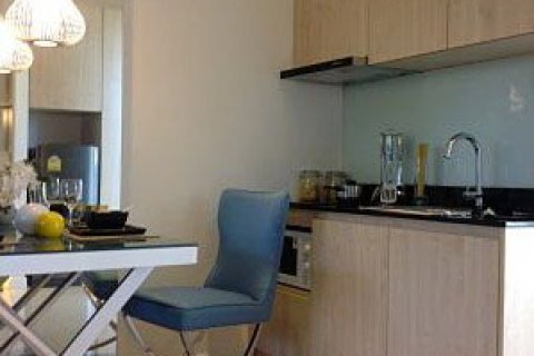 Condominio de 1 dormitorio en Jomtien Beach, Pattaya, Tailandia № 204473 - foto 2