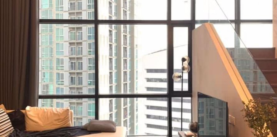 Dúplex de 3 dormitorios en Ivy Ampio, Bangkok, Tailandia № 62965