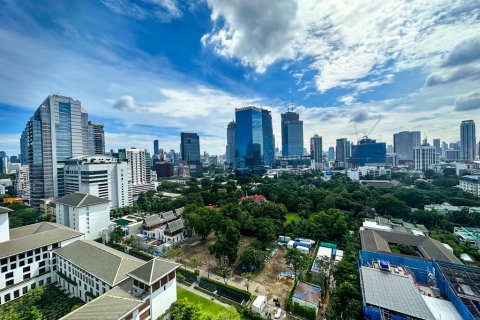 Condominio de 4 dormitorios en Bangkok, Tailandia № 70900 - foto 2