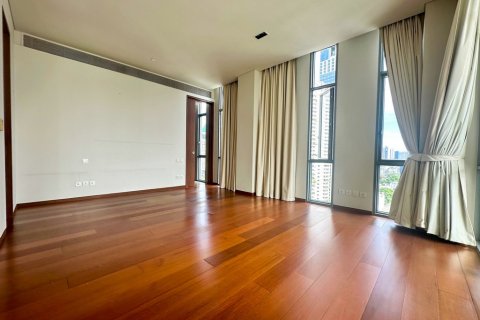 Condominio de 4 dormitorios en Bangkok, Tailandia № 70900 - foto 9