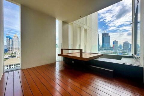 Condominio de 4 dormitorios en Bangkok, Tailandia № 70900 - foto 3