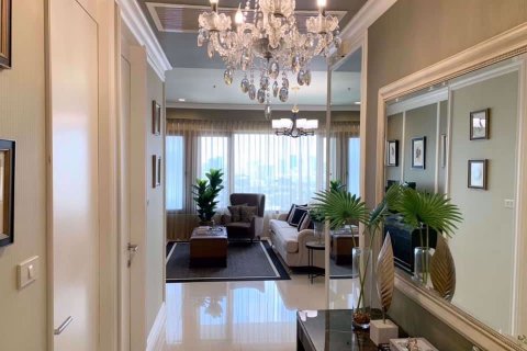 Condominio de 2 dormitorios en Sathon, Bangkok, Tailandia № 48107 - foto 7