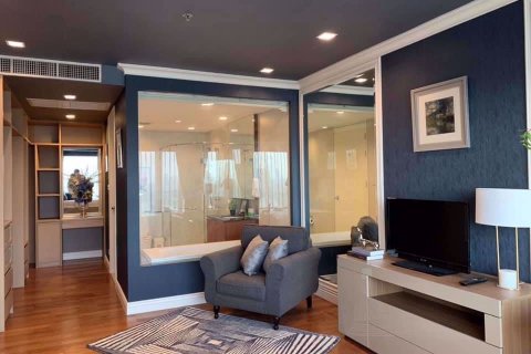 Condominio de 2 dormitorios en Sathon, Bangkok, Tailandia № 48107 - foto 18