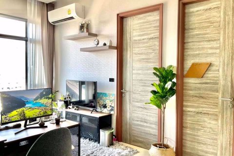 Condominio de 1 dormitorio en Khlong Toei, Bangkok, Tailandia № 48108 - foto 3