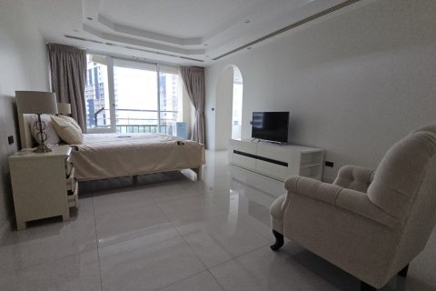 Condominio de 4 dormitorios en Watthana, Bangkok, Tailandia № 201236 - foto 13
