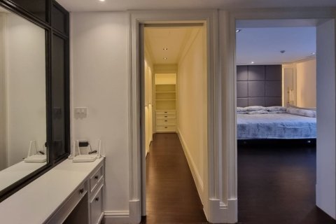 Eigentumswohnung in Sathon, Bangkok, Thailand, 3 Schlafzimmer № 201234 - Foto 16