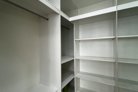 Кондоминиум с 1 спальней в Ваттхане, Бангкок, Таиланд № 201237 - фото 2