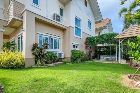 Casa de 5 dormitorios en Chiang Mai, Tailandia № 122796 - foto 6