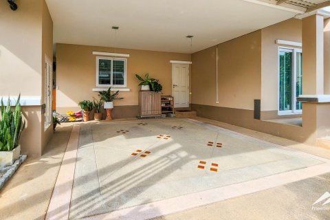 Casa de 5 dormitorios en Chiang Mai, Tailandia № 122796 - foto 3