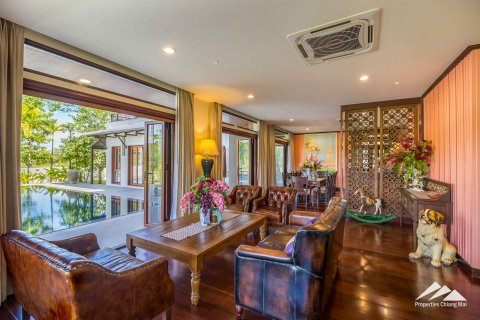 Chalet de 5 dormitorios en Chiang Mai, Tailandia № 122799 - foto 9