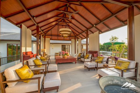 Chalet de 5 dormitorios en Chiang Mai, Tailandia № 122799 - foto 27