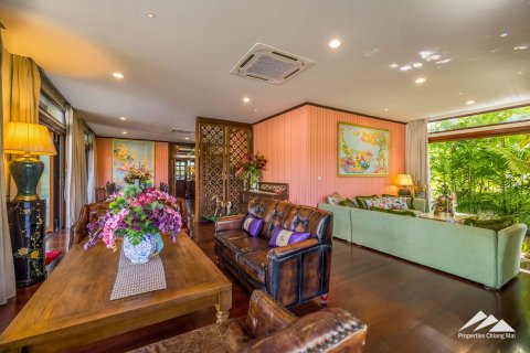 Chalet de 5 dormitorios en Chiang Mai, Tailandia № 122799 - foto 7