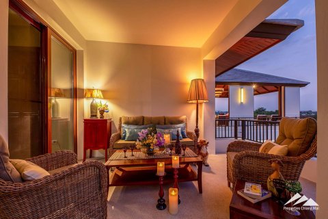 Chalet de 5 dormitorios en Chiang Mai, Tailandia № 122799 - foto 22
