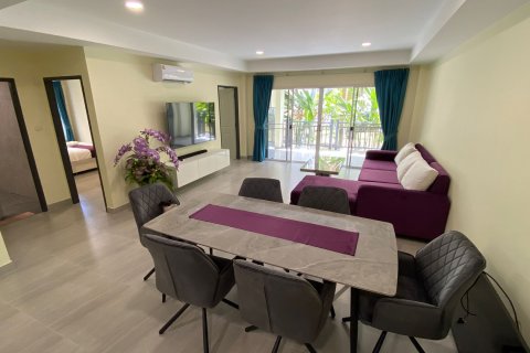 Apartamento de 2 dormitorios en Rawai, Tailandia № 209721 - foto 12