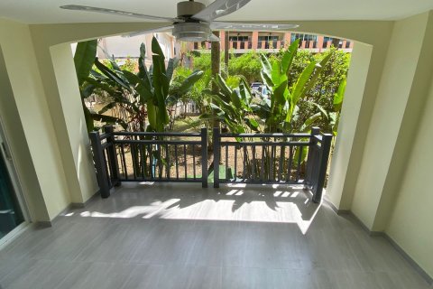 Apartamento de 2 dormitorios en Rawai, Tailandia № 209721 - foto 19