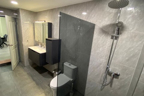 Apartamento de 2 dormitorios en Rawai, Tailandia № 209721 - foto 15