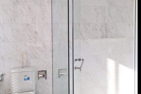 Condominio de 2 dormitorios en Bangkok, Tailandia № 66111 - foto 11