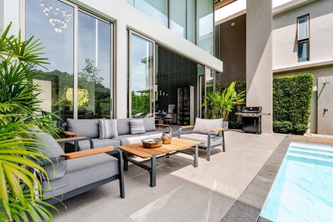 Chalet de 4 dormitorios en Phuket, Tailandia № 151160 - foto 20