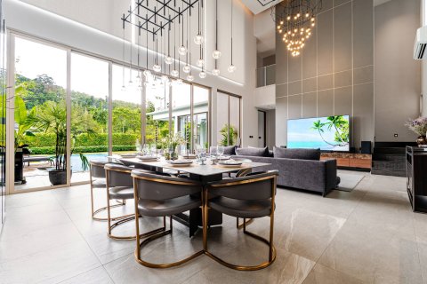 Chalet de 4 dormitorios en Phuket, Tailandia № 151160 - foto 2