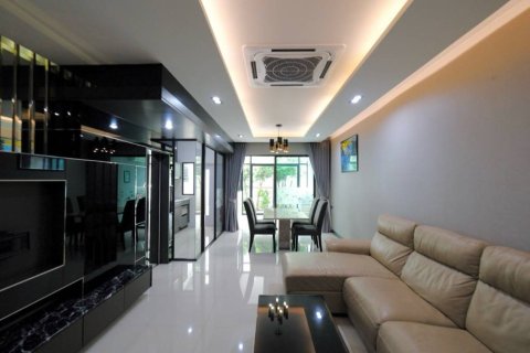 House in Lat Phrao, Bangkok, Thailand 3 bedrooms № 172865