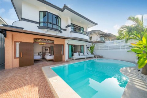 Chalet de 6 dormitorios en Phuket, Tailandia № 172870 - foto 2