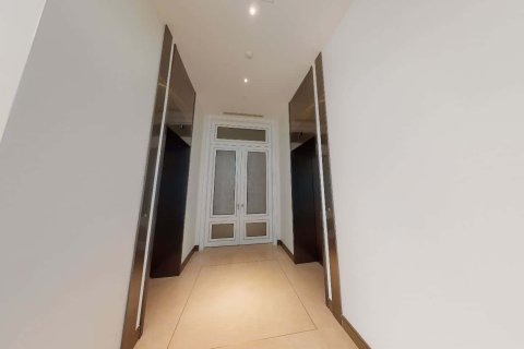 Condominio de 4 dormitorios en Thonburi, Bangkok, Tailandia № 166974 - foto 19