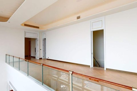 Condominio de 4 dormitorios en Thonburi, Bangkok, Tailandia № 166974 - foto 17