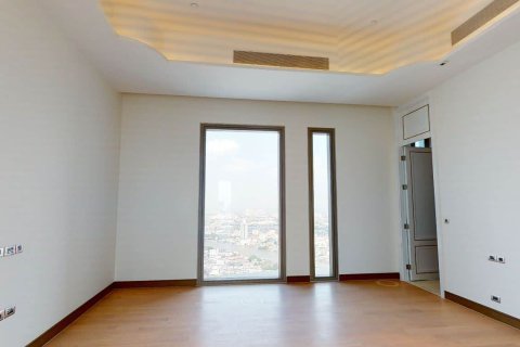 Condominio de 4 dormitorios en Thonburi, Bangkok, Tailandia № 166974 - foto 12