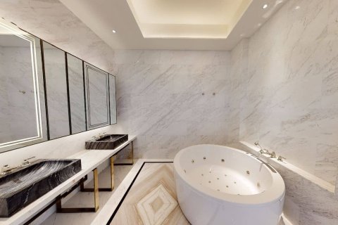 Condominio de 4 dormitorios en Thonburi, Bangkok, Tailandia № 166974 - foto 27