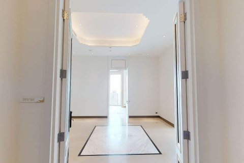 Condominio de 4 dormitorios en Thonburi, Bangkok, Tailandia № 166974 - foto 2
