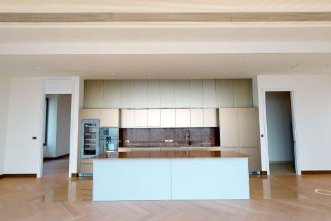 Condominio de 4 dormitorios en Thonburi, Bangkok, Tailandia № 166974 - foto 11