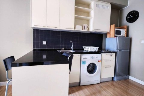 Condominio de 1 dormitorio en Sathon, Bangkok, Tailandia № 143315 - foto 6