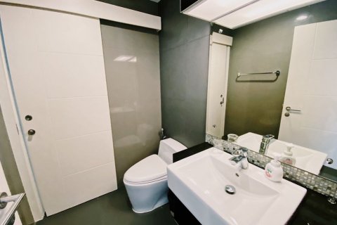 Condominio de 1 dormitorio en Bangkok, Tailandia № 143314 - foto 10