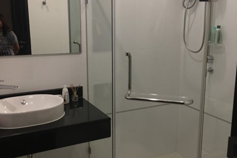 Condominio de 2 dormitorios en Bangkok, Tailandia № 143313 - foto 6
