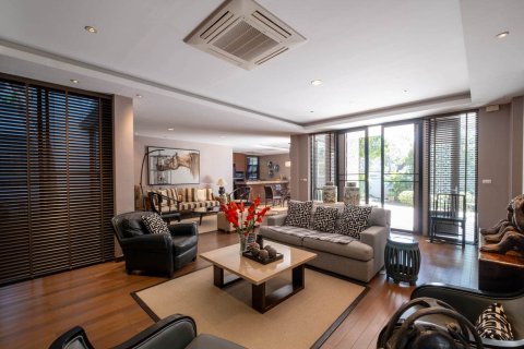 Casa de 4 dormitorios en Chiang Mai, Tailandia № 155373 - foto 7