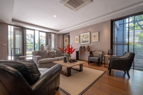 Casa de 4 dormitorios en Chiang Mai, Tailandia № 155373 - foto 8